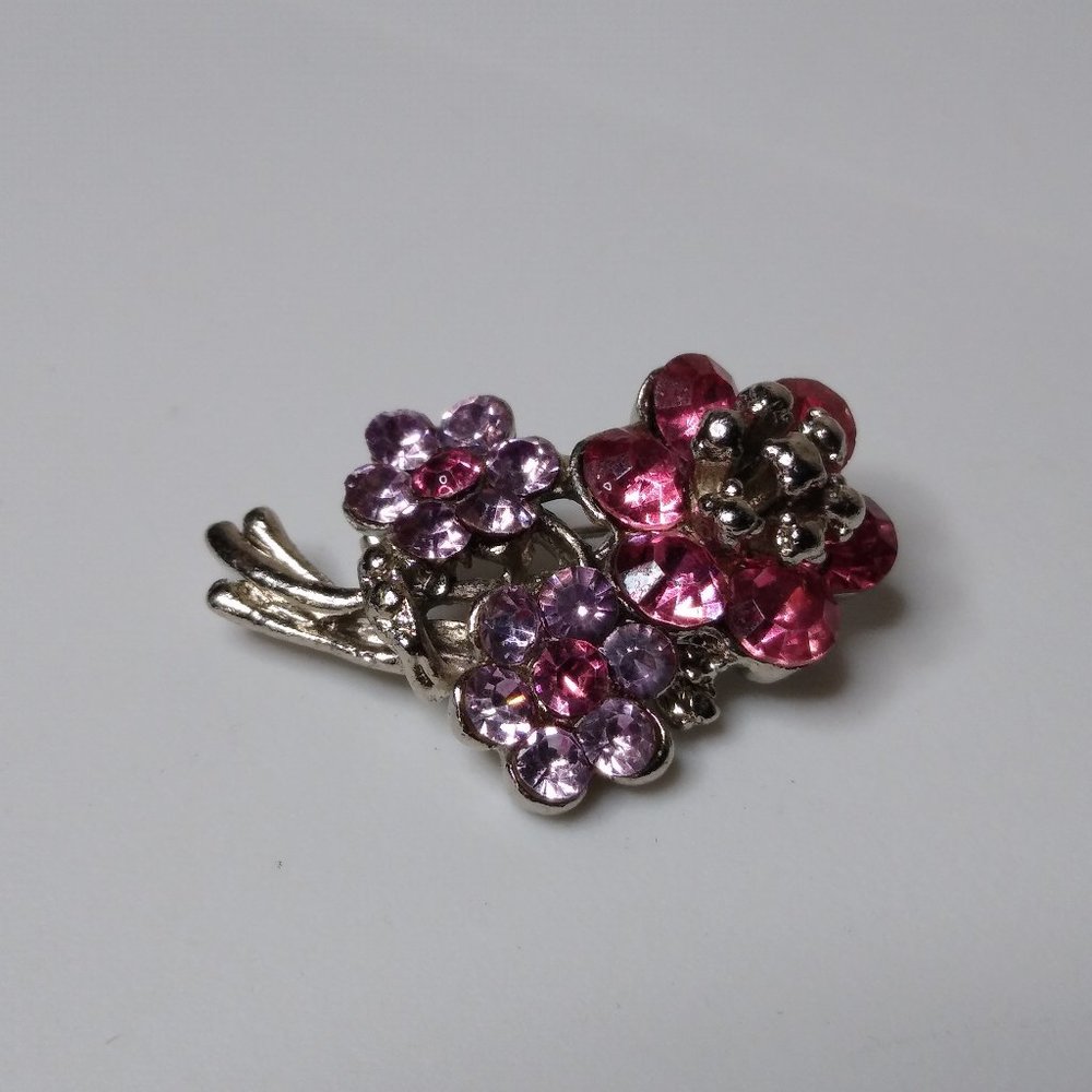 Vintage Pink And Purple Metal And Glass Flower Brooch